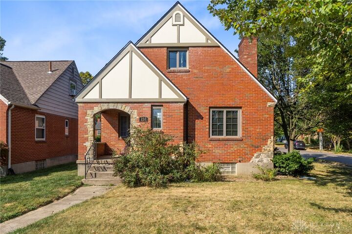 233 E Dorothy Lane  Dayton OH 45419 photo