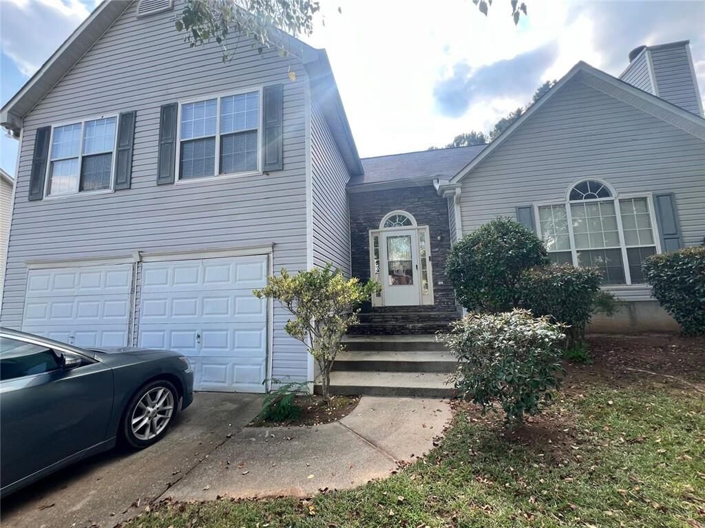Property Photo:  10617 Barberry Drive  GA 30228 