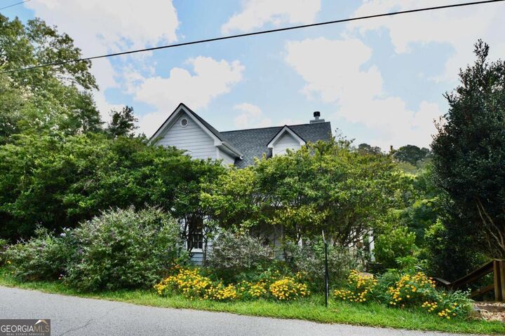 Property Photo:  202 Plantation Road  GA 30621 