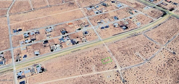 Property Photo: Julliard St &Amp S/O Redwood Blvd CA 93505