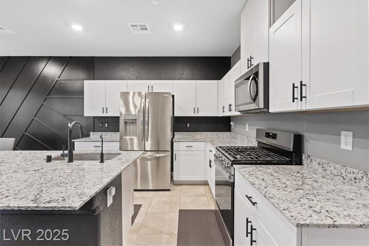 Property Photo:  10967 Cambridge Lakes Avenue  NV 89166 