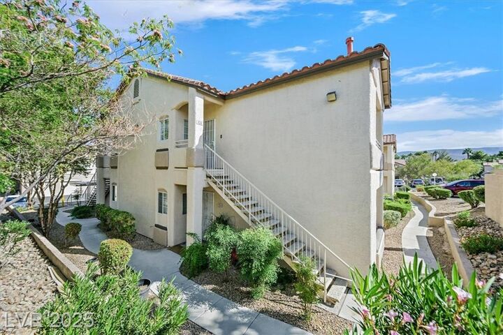 75 North Valle Verde Drive 524  Henderson NV 89074 photo