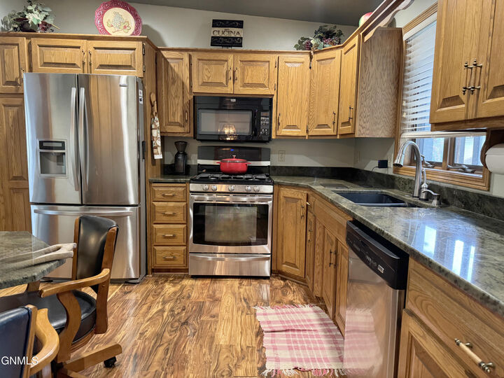 Property Photo:  215 Laredo Drive  ND 58504 
