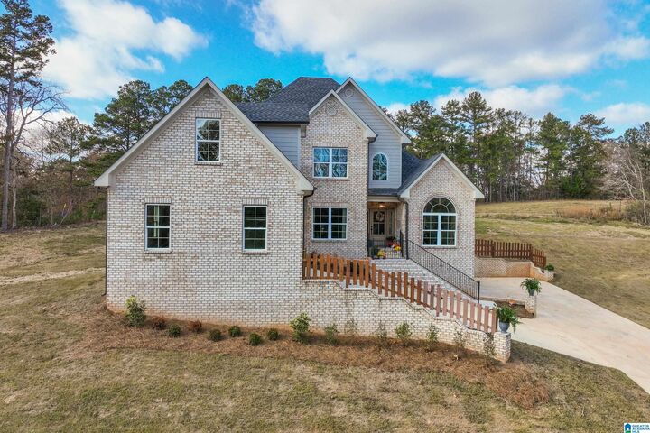 Property Photo: 6714 Mossy Oak Cove AL 35173