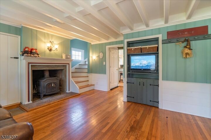 Property Photo: 182 Free Union Rd NJ 07823