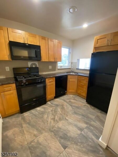 Property Photo:  806 Morris Tpke 2A8  NJ 07078 
