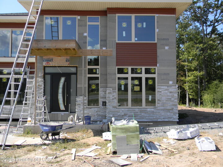Property Photo: 263 Mountain Boulevard PA 18707