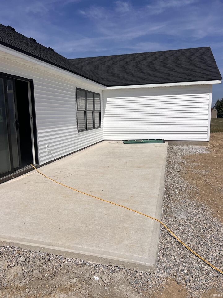 Property Photo:  92 S 425 West  IN 46750 