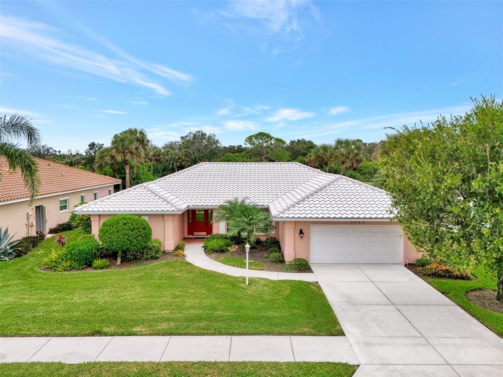 Property Photo:  1777 Kilruss Drive  FL 34292