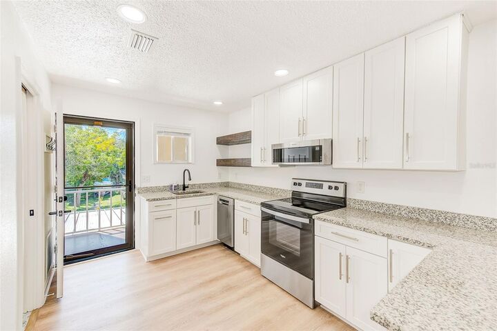 Property Photo:  215 Valencia Boulevard 201  FL 33770 