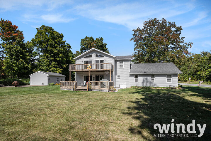6206 Paw Paw Lake Road  Coloma MI 49038 photo