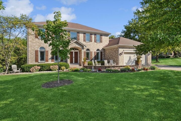 7 Iroquois Court  Oswego IL 60543 photo