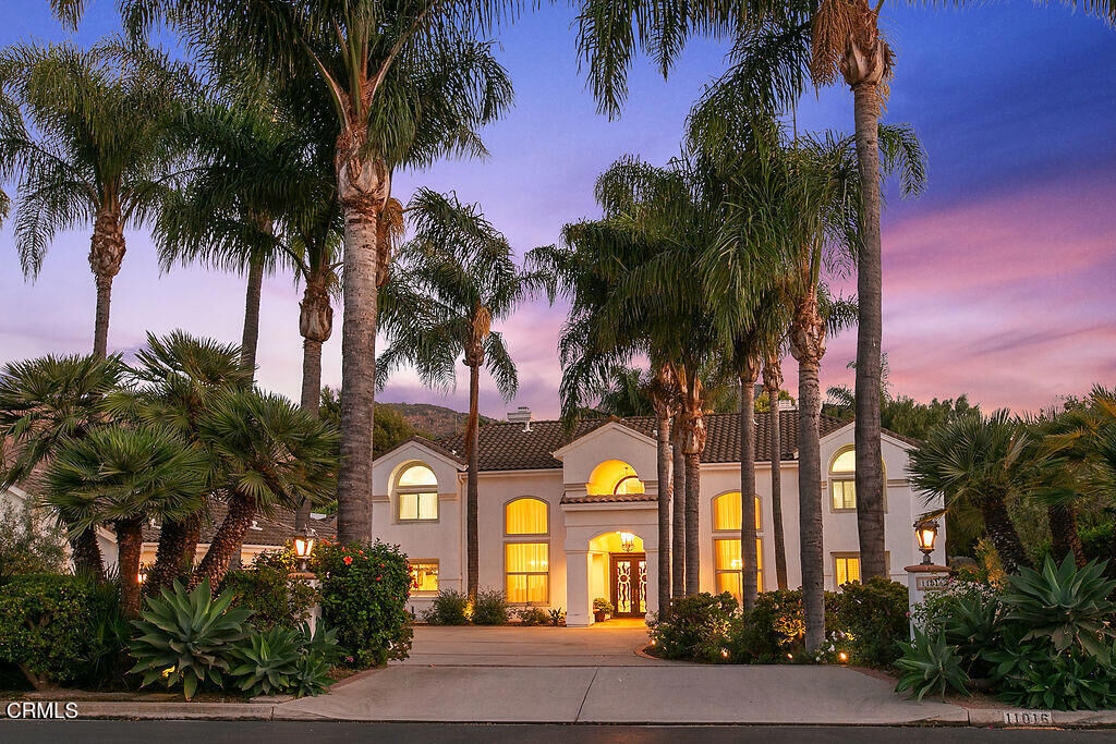 Property Photo:  11016 Red Barn Road  CA 93012 