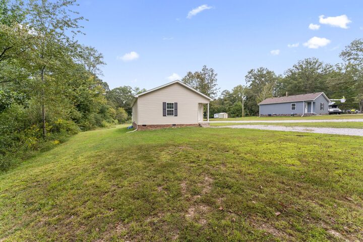 Property Photo:  354 Riddle Ln  TN 37330