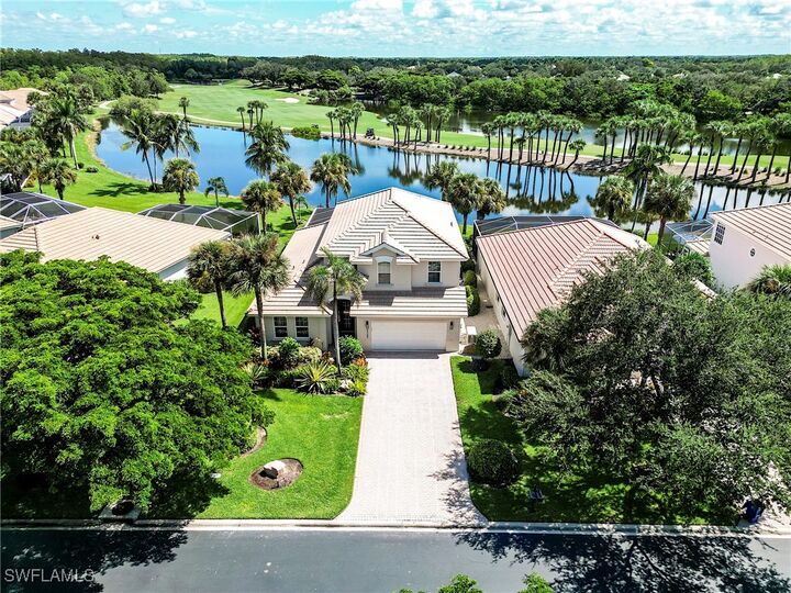 Property Photo:  23205 Oakglen Lane  FL 34135