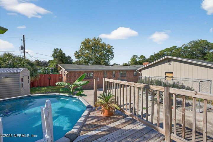 Property Photo:  7959 Lancia Street N  FL 32244 