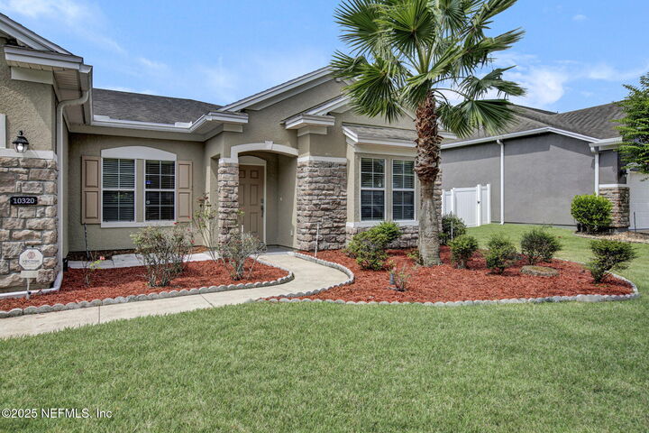 Property Photo: 10320 Oxford Lakes Drive FL 32257