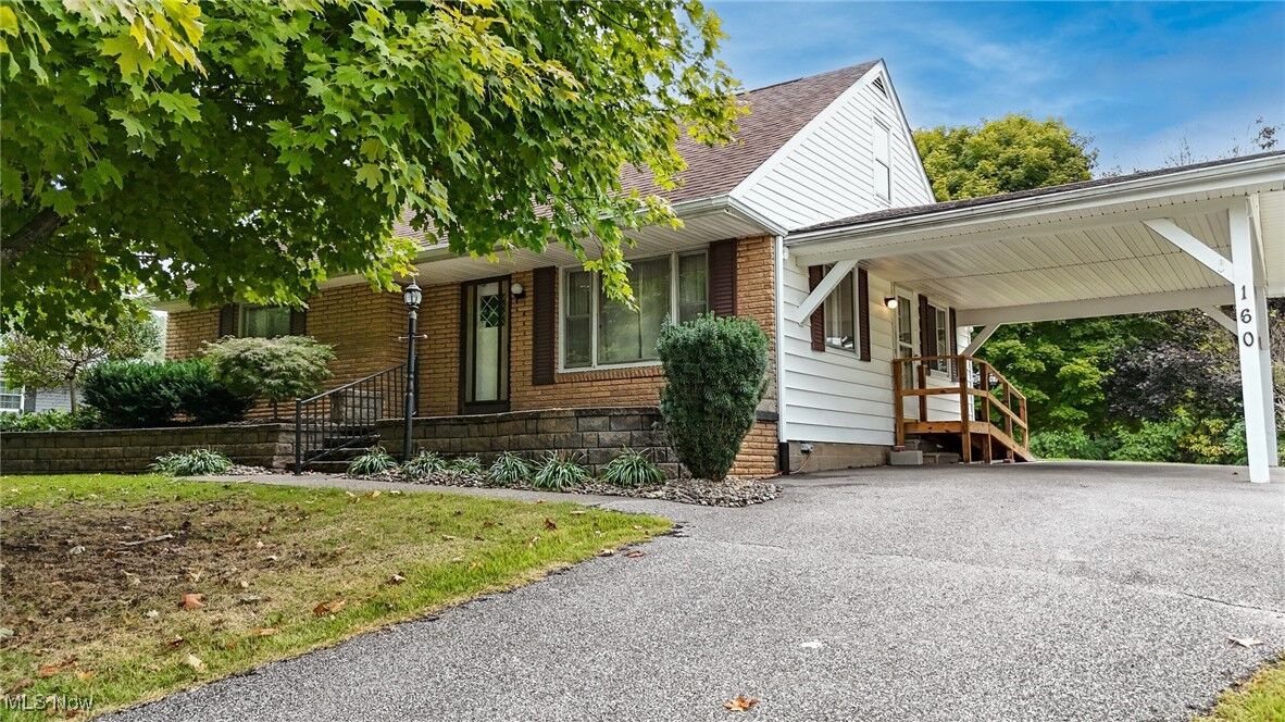 Property Photo:  160 Poinciana Street  OH 45768 
