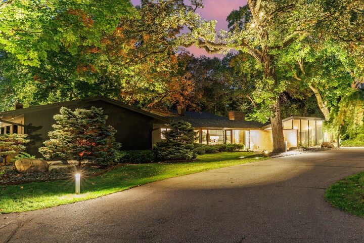 Property Photo: 20025 Manor Road MN 55331