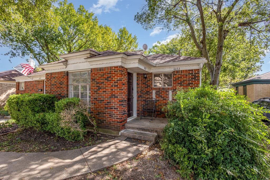 Property Photo: 6032 Marquita Avenue TX 75206