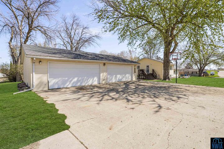 Property Photo: 206 E. Busker St. IA 51053