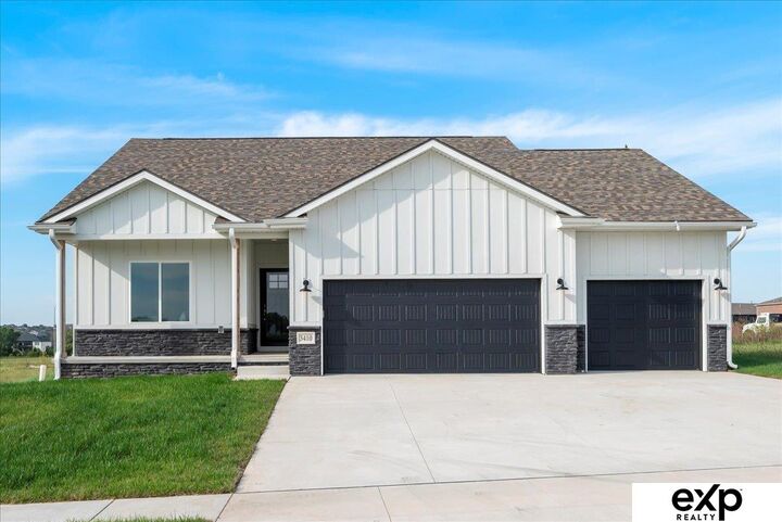 19120 Murray Trail  Gretna NE 68028 photo