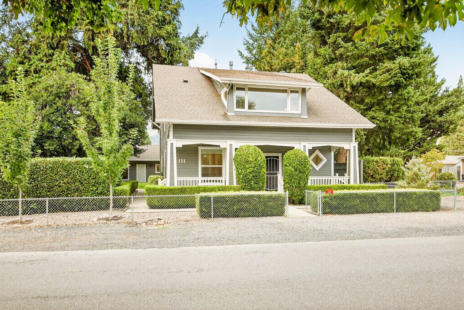 Property Photo: 111 Cedar Street OR 97537