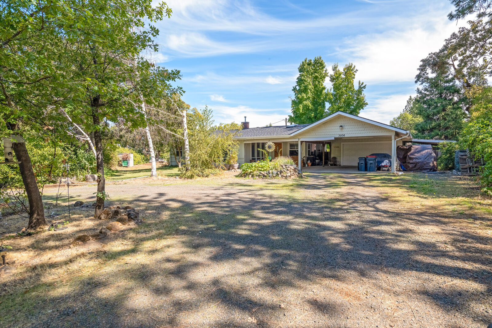 Property Photo:  3506 New Ray Road  OR 97502 