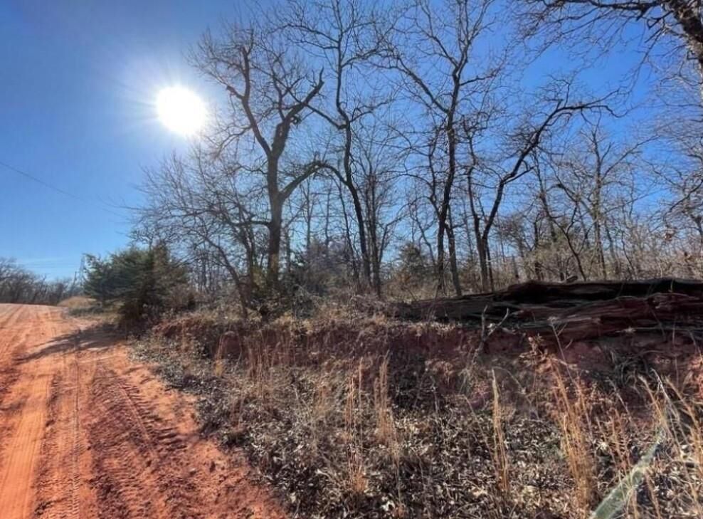 Property Photo:  230 Bartley Drive  OK 73071 