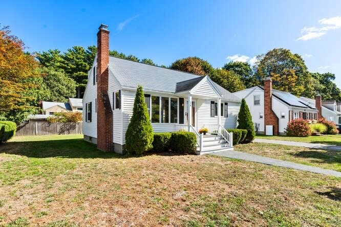 Property Photo:  14 Foster Drive  MA 01915 