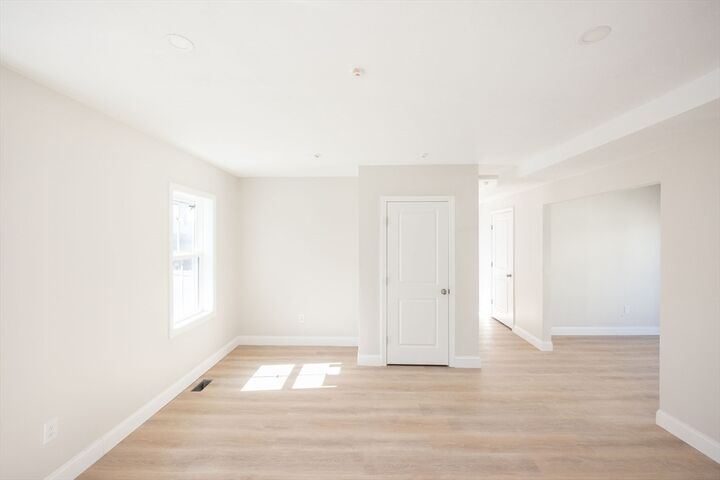 Property Photo: 17-A Mott St MA 01604