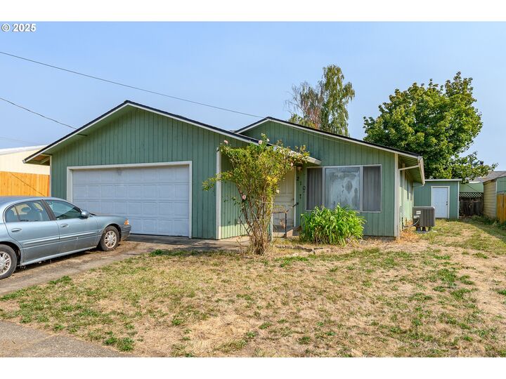 210 Church St  Newberg OR 97132 photo
