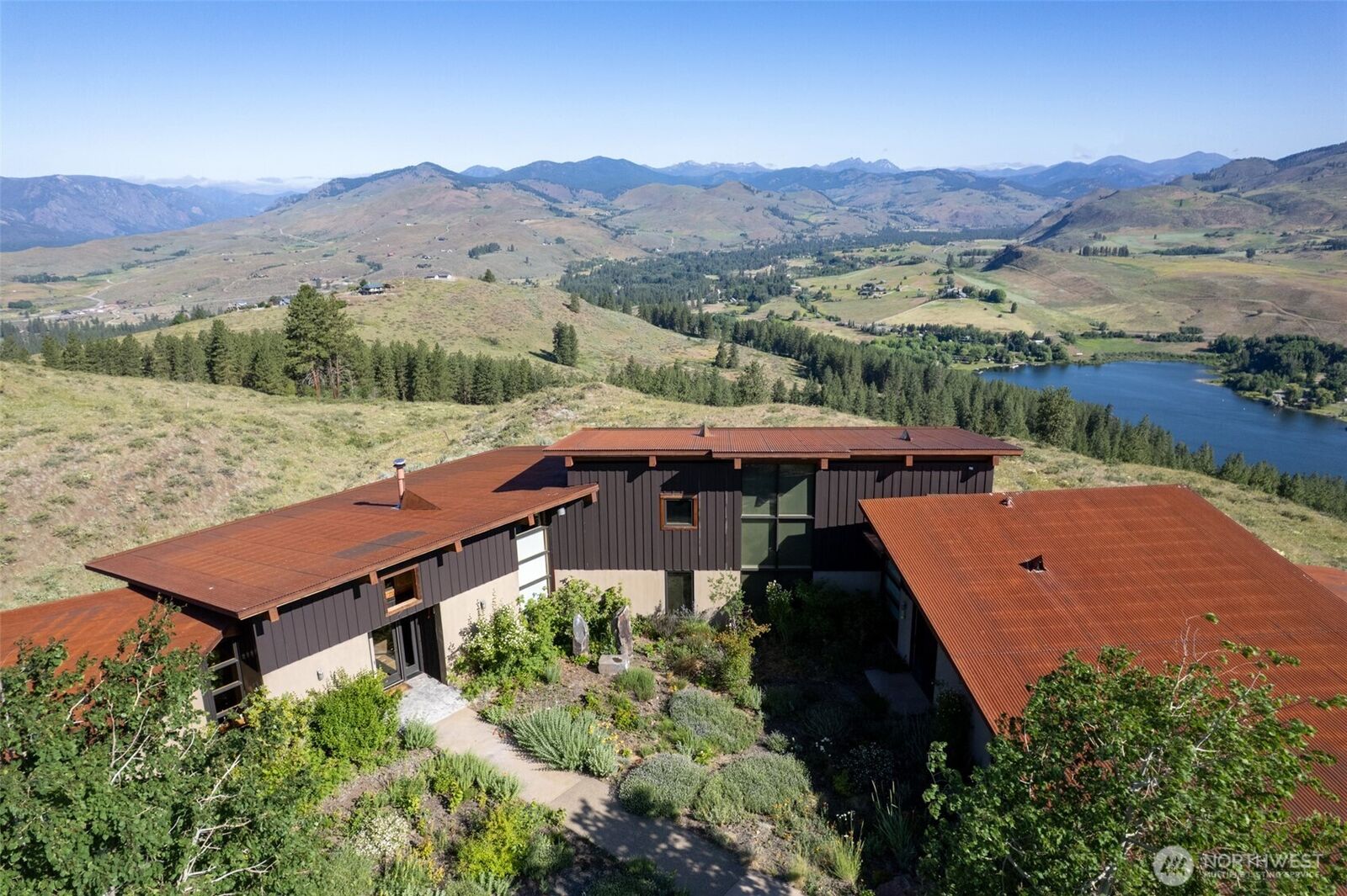 Property Photo: 99 Hilltop Drive WA 98862