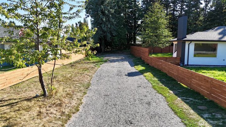 Property Photo: 2833 McLeod Rd. WA 98225