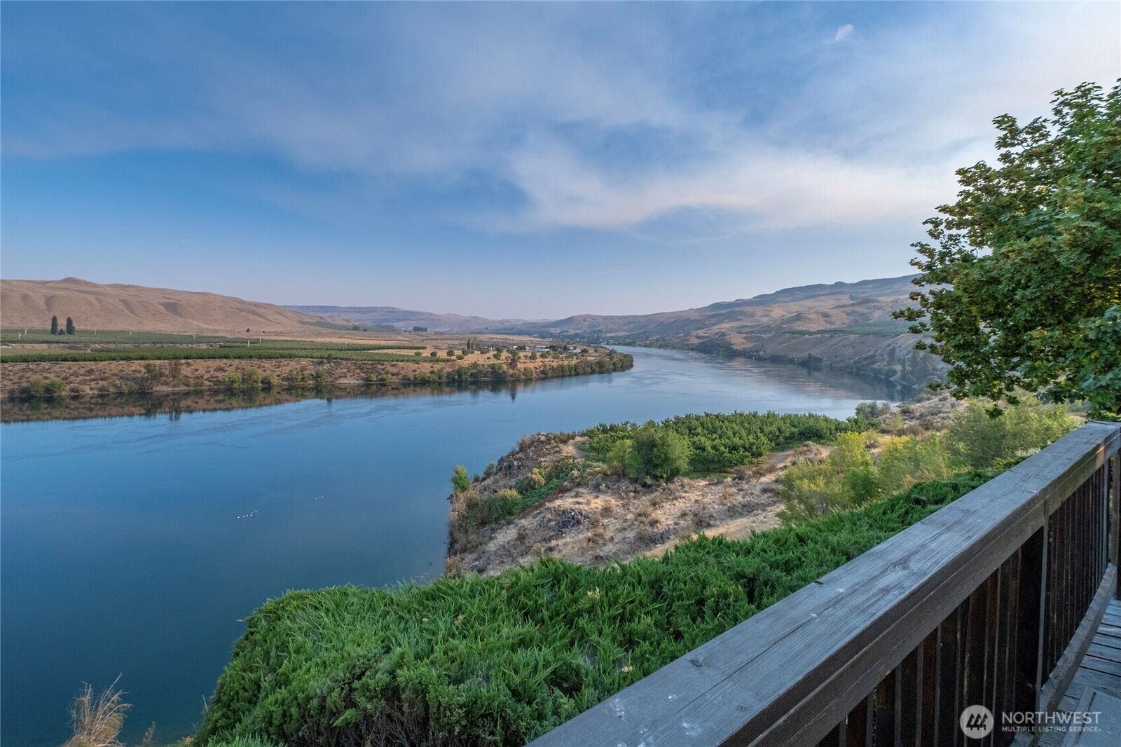 Property Photo:  384  SR 173  WA 98812 
