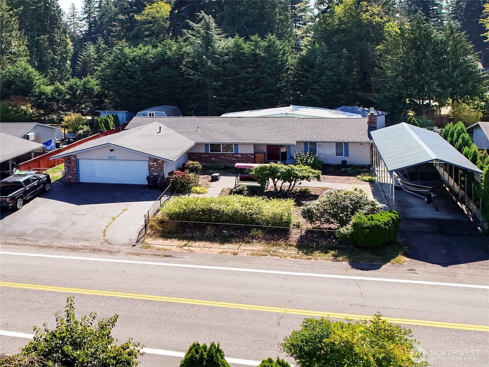 Property Photo: 4330 122nd Place NE WA 98271