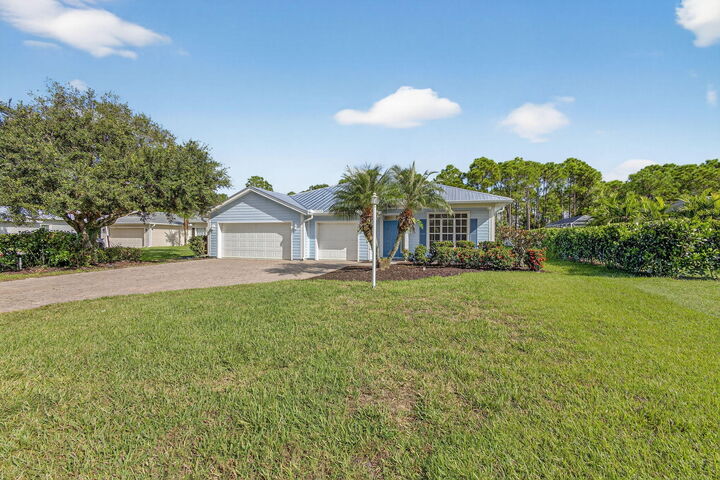 Property Photo: 672 NE Owls Nest Court FL 34983