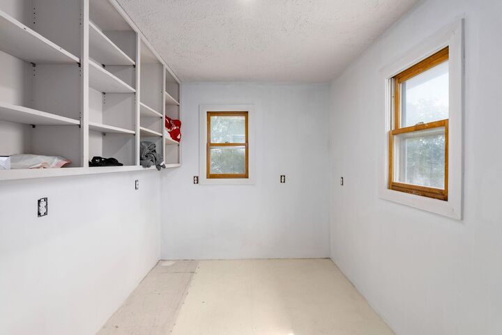 Property Photo:  2332 S Waco Ave  KS 67213 