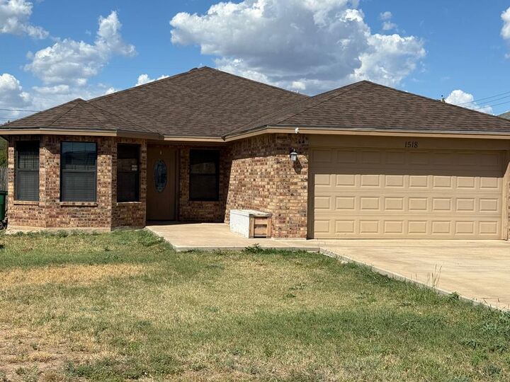 1518 Mayse St  San Angelo TX 76903 photo