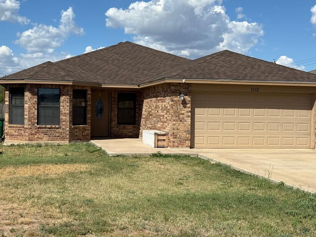 Property Photo:  1518 Mayse St  TX 76903 