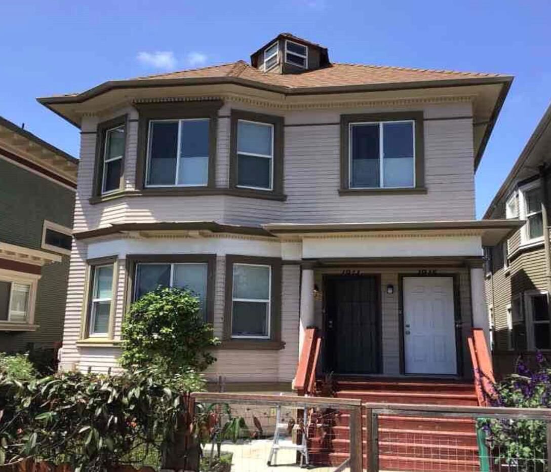 Property Photo:  1915 West Street  CA 94612 