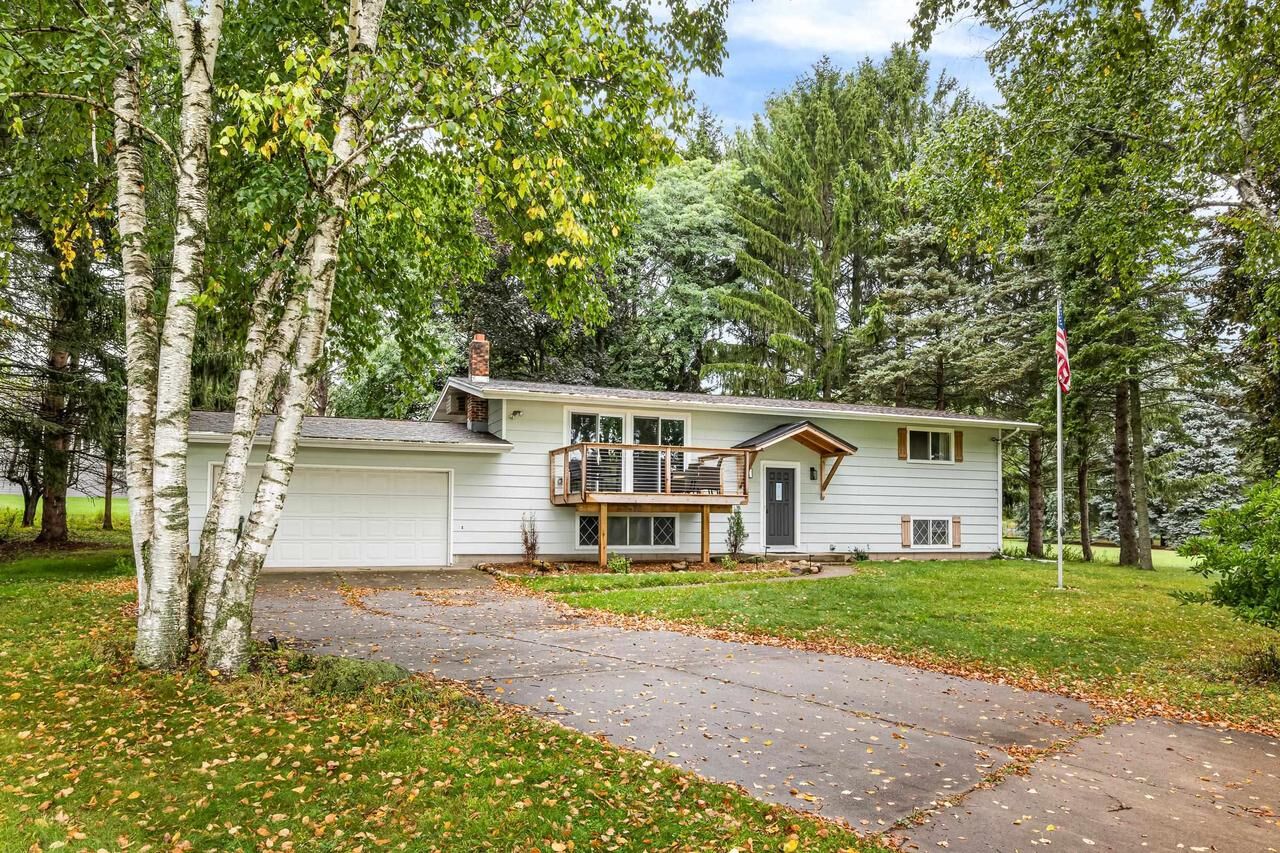 Property Photo:  W3141 Bay Road  WI 54941 
