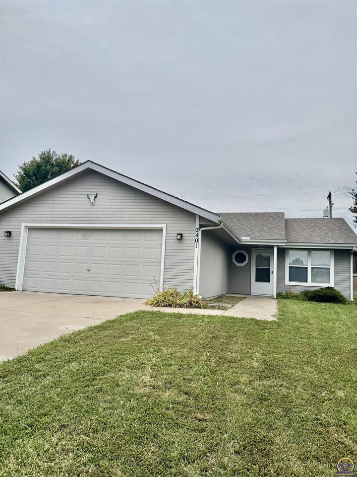 2401 SW Romar Rd  Topeka KS 66614 photo