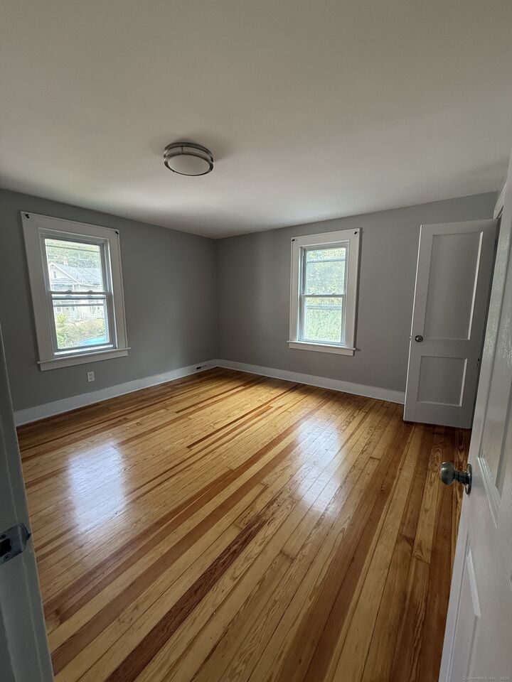 Property Photo:  38 Winter Street  CT 06401 