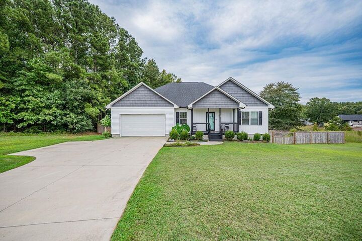 Property Photo: 244 Kailin Shea Avenue SC 29372