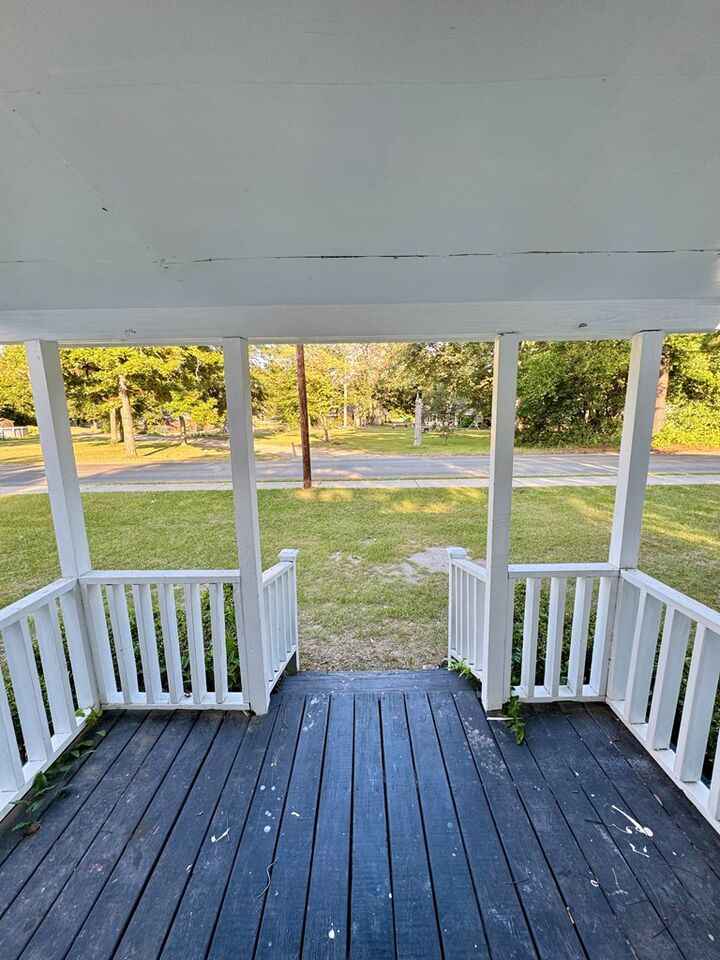 Property Photo: 307 SW Palmer St GA 31779