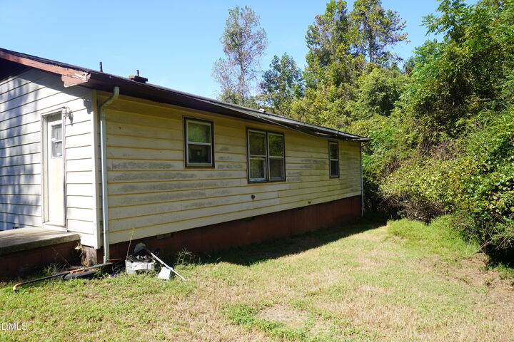 Property Photo:  179 Lynnbank Estates Road  NC 27544 