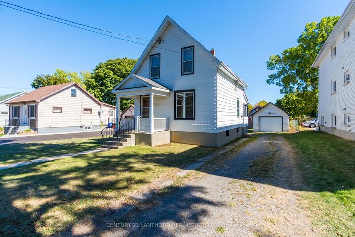 Property Photo:  23 Howard Street  ON K8P 3T1 
