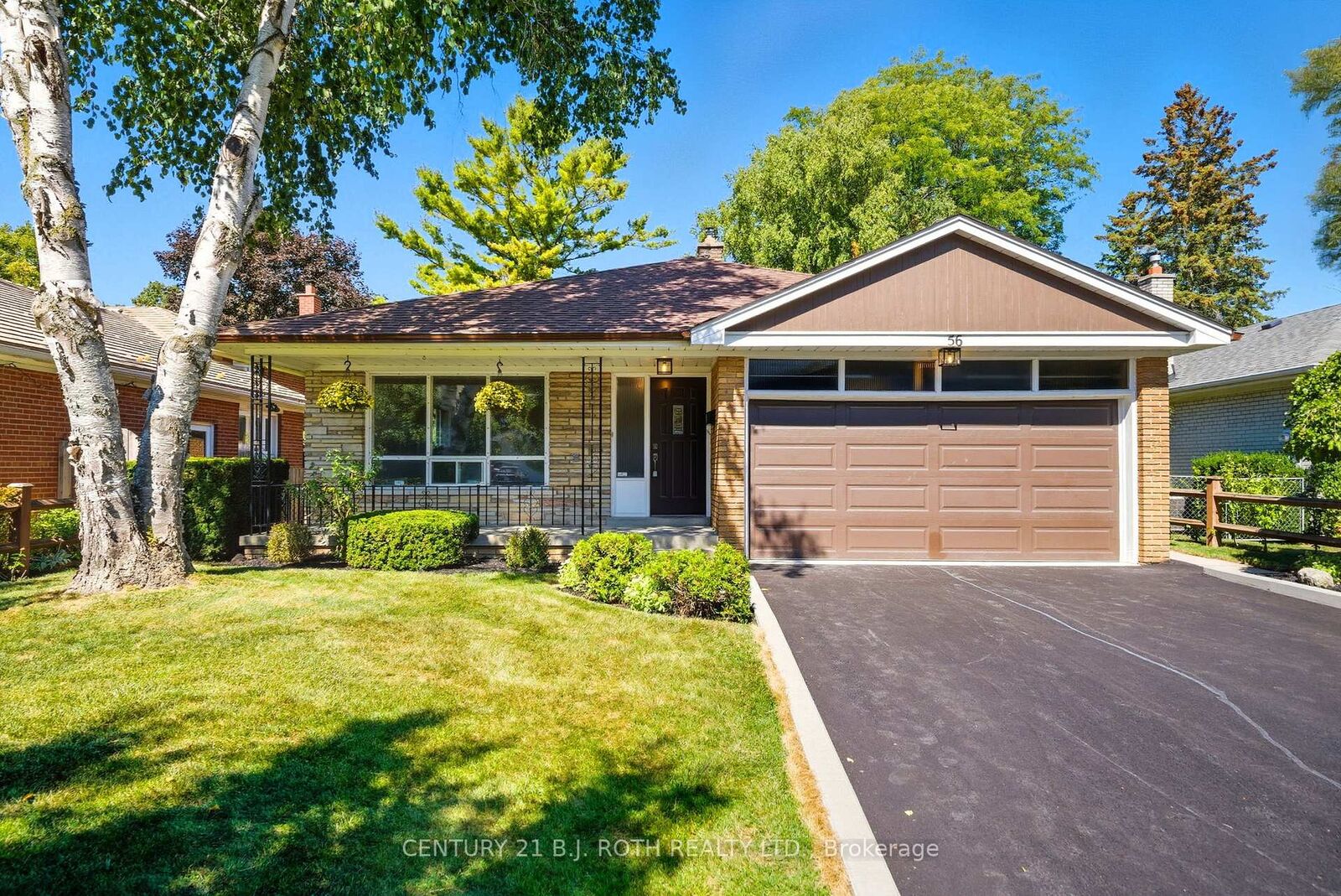Photo de la propriété:  56 Weatherstone Crescent  ON M2H 1C2 