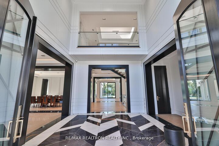 Photo de la propriété: 41 Thornbank Road ON L4J 2A1